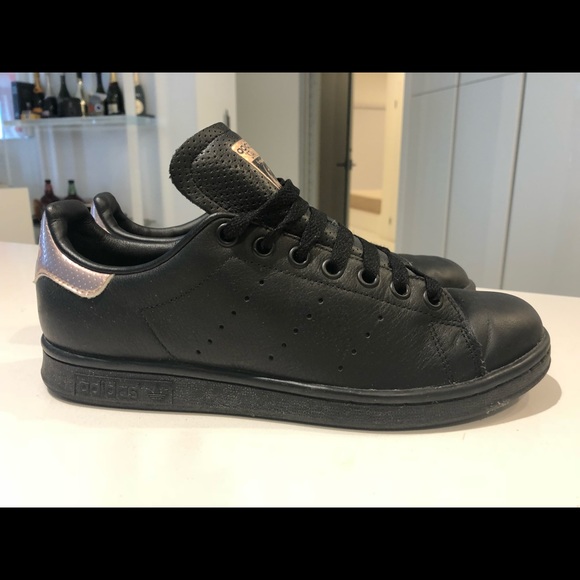 stan smith black and rose gold